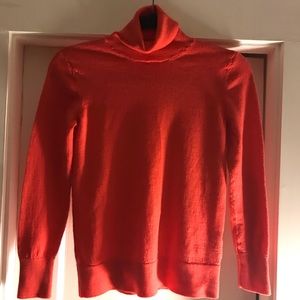 Banana Republic turtleneck